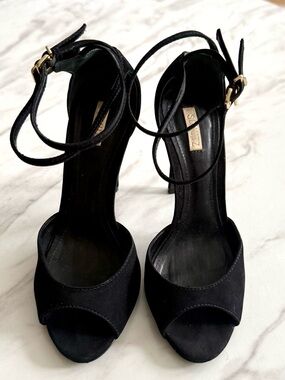 SCHUTZ Sandals